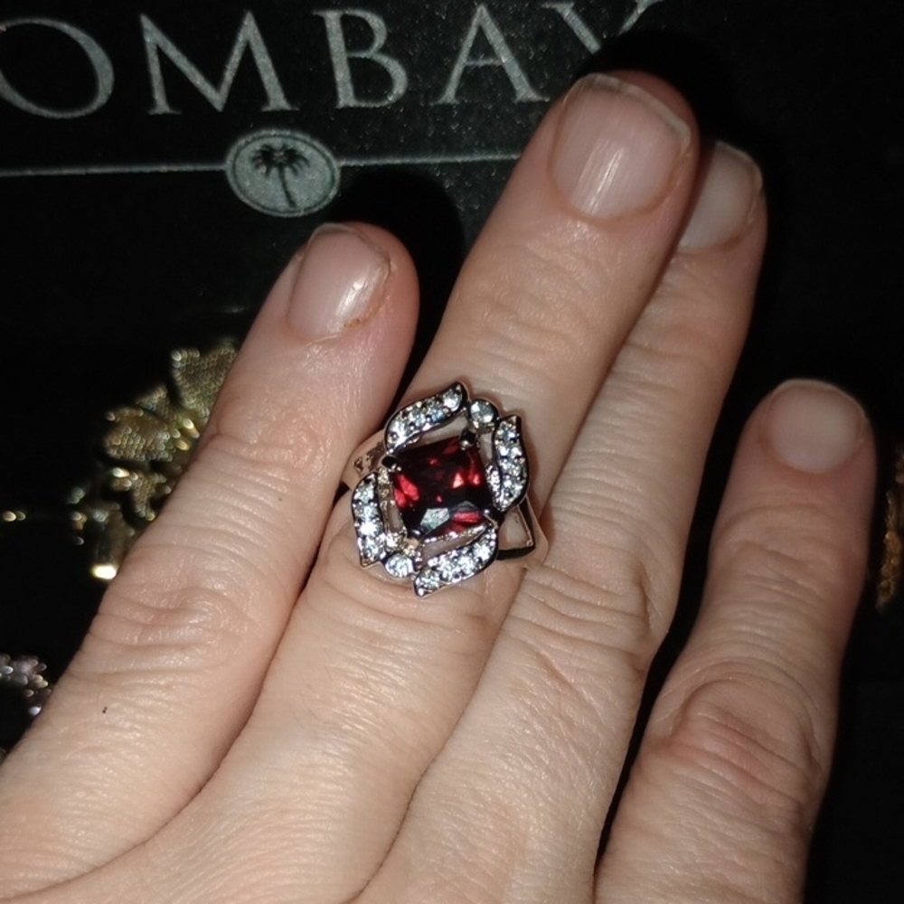 Bombay Red and Silver Women's Ring